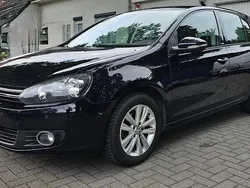 Schwarz Gebraucht 2012 VW Golf VI Style Limousine | 5.999 € (Etwas zu teuer)