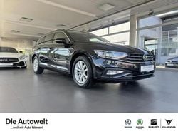 Deep black perleffekt (schwarz) Gebraucht 2022 VW Passat Business Kombi | 19.980 € (Superpreis)