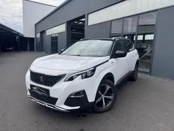 Weiß Gebraucht 2017 Peugeot 5008 Allure GT-Line Van / Kleinbus | 15.975 € (Superpreis)