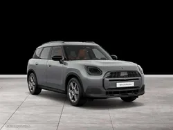 Smokey green Gebraucht 2024 Mini Countryman SUV | 38.324 € (Teuer)