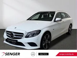 Weiß Gebraucht 2020 Mercedes C300e Avantgarde Limousine | 24.490 € (Fairer Preis)