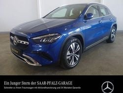 Lack spektralblau Gebraucht 2025 Mercedes GLA180 Progressive SUV | 38.400 € (Fairer Preis)