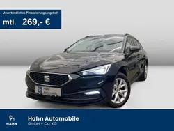 Mitternachtsschwarz Gebraucht 2022 Seat Leon Style Kombi | 21.460 € (Etwas zu teuer)