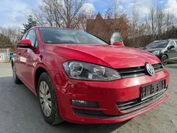 Rot Gebraucht 2013 VW Golf VII Comfortline Limousine | 8.999 € (Fairer Preis)