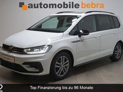 Pure white Gebraucht 2023 VW Touran R-line Van / Kleinbus | 35.790 € (Etwas zu teuer)