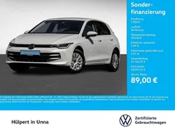 Weiß Gebraucht 2024 VW Golf VIII Basis Limousine | 21.850 € (Guter Preis)