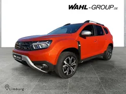 Orange Gebraucht 2021 Dacia Duster Prestige SUV | 14.000 € (Fairer Preis)
