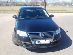 Schwarz Gebraucht 2009 VW Passat Trendline Limousine | 2.850 € (Guter Preis)