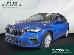 Raceblau metallic (metallic) Gebraucht 2024 Skoda Scala Essence Kleinwagen | 18.950 € (Guter Preis)