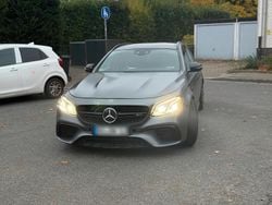 Grau Gebraucht 2019 Mercedes E63S AMG AMG Kombi | 51.200 €