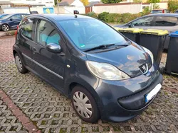 Grau Gebraucht 2008 Peugeot 107 Urban Move Kleinwagen | 1.750 € (Guter Preis)