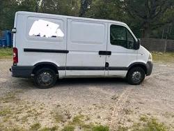 Weiß Gebraucht 2004 Opel Movano Van | 3.500 €