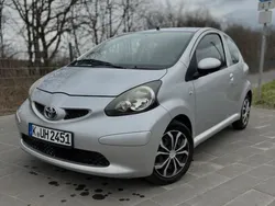Silber Gebraucht 2006 Toyota Aygo Club Kleinwagen | 1.599 € (Fairer Preis)