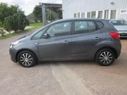 Grau Gebraucht 2016 Hyundai ix20 Trend Van / Kleinbus | 9.890 € (Guter Preis)