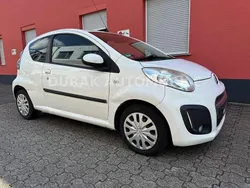 Blanc lipizan Gebraucht 2014 Citroën C1 SELECTION Kleinwagen | 1.999 €