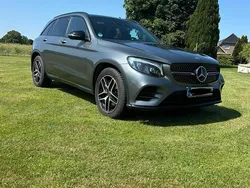 Grau Gebraucht 2018 Mercedes GLC250 AMG SUV | 30.800 € (Etwas zu teuer)