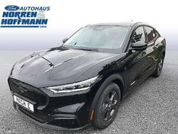 Iridiumschwarz metallic Gebraucht 2023 Ford Mustang Mach-E Basis SUV | 42.980 € (Fairer Preis)