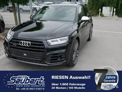 Schwarz metallic Gebraucht 2019 Audi SQ5 SUV | 74.390 €
