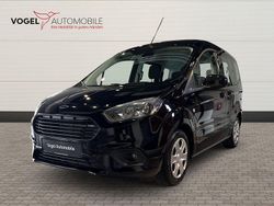 Schwarz Gebraucht 2018 Ford Tourneo Courier Trend Van / Kleinbus | 11.480 € (Fairer Preis)