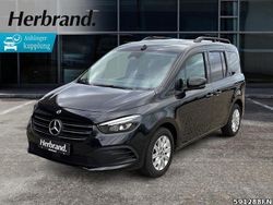 Schwarz Gebraucht 2024 Mercedes 180 Progressive Limousine | 28.950 € (Teuer)