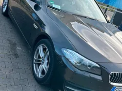 Braun Gebraucht 2016 BMW 520 Kombi | 14.350 € (Fairer Preis)
