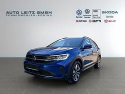 Blau reef blue Gebraucht 2024 VW Taigo IQ Drive SUV | 20.440 € (Etwas zu teuer)