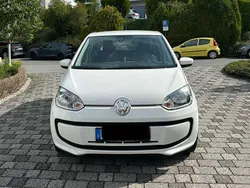 Weiß Gebraucht 2012 VW up! Kleinwagen | 7.000 € (Guter Preis)