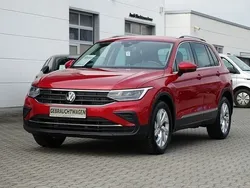 Kings red metallic Gebraucht 2023 VW Tiguan Move SUV | 28.900 € (Guter Preis)