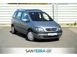 Silber Gebraucht 2004 Opel Zafira Elegance Van / Kleinbus | 3.445 € (Etwas zu teuer)