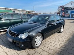 Schwarz Gebraucht 2001 Mercedes C220 Limousine | 3.198 € (Teuer)