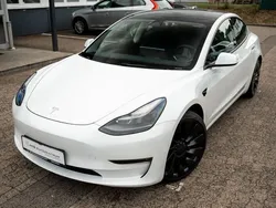 Weiß Gebraucht 2022 Tesla Model 3 Performance Limousine | 32.499 € (Fairer Preis)