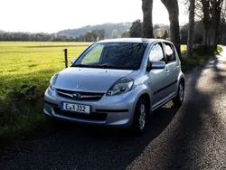 Grau Gebraucht 2008 Subaru Justy Kleinwagen | 1.800 €