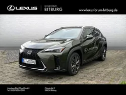 Norigrün (metallic) Gebraucht 2024 Lexus UX 300h SUV | 39.960 €