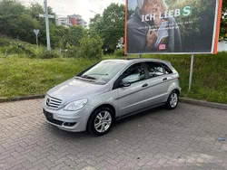 Silber Gebraucht 2005 Mercedes B200 Van / Kleinbus | 4.750 € (Etwas zu teuer)