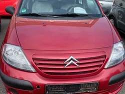 Rot Gebraucht 2004 Citroën C3 Kleinwagen | 1.400 € (Guter Preis)