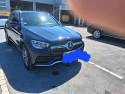 Blau Gebraucht 2021 Mercedes GLC300e SUV | 36.900 € (Fairer Preis)
