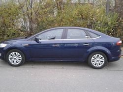Blau Gebraucht 2009 Ford Mondeo Ghia Limousine | 9.000 €