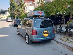 Grau Gebraucht 2007 VW Touran Van / Kleinbus | 5.500 € (Fairer Preis)