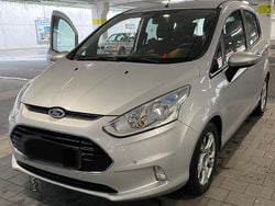 Grau Gebraucht 2015 Ford B-MAX SYNC Edition Van / Kleinbus | 9.500 € (Guter Preis)