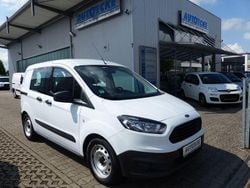 Weiß Gebraucht 2018 Ford Courier Van / Kleinbus | 10.990 € (Etwas zu teuer)