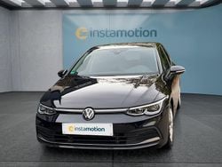 Schwarz Gebraucht 2022 VW Golf VIII Kleinwagen | 23.699 € (Fairer Preis)