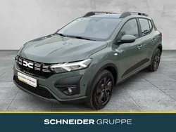 Safarigrüngrau Neu 2024 Dacia Sandero Expression Kleinwagen | 19.640 € (Etwas zu teuer)
