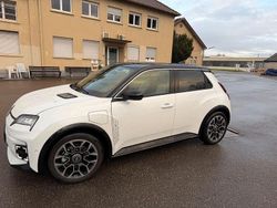 Weiß Gebraucht 2025 Renault R5 Komfort Kleinwagen | 35.750 € (Etwas zu teuer)