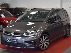 Indiumgrau Gebraucht 2019 VW Touran R-line Van / Kleinbus | 23.499 € (Guter Preis)