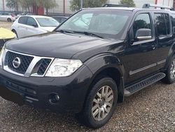 Schwarz Gebraucht 2014 Nissan Pathfinder SUV | 8.490 € (Guter Preis)