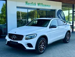 Weiß Gebraucht 2019 Mercedes GLC250 AMG line Coupé | 31.900 € (Etwas zu teuer)