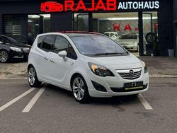 Weiß Gebraucht 2013 Opel Meriva Innovation Van / Kleinbus | 7.999 € (Teuer)