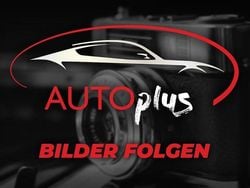 Weiß Gebraucht 2016 VW Golf VII Sport Limousine | 12.999 € (Guter Preis)