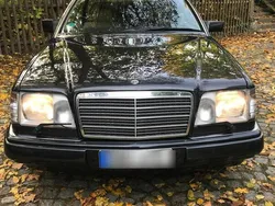 Schwarz Gebraucht 1994 Mercedes 320 Cabrio | 19.300 €