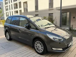 Grau Gebraucht 2017 Ford Galaxy Titanium Van / Kleinbus | 11.000 € (Superpreis)